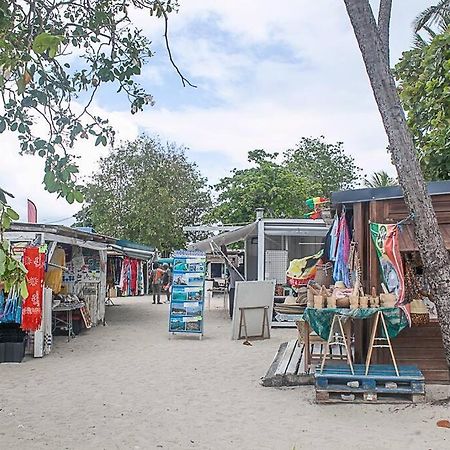 Vacances A La Plage Sainte-Anne  Esterno foto