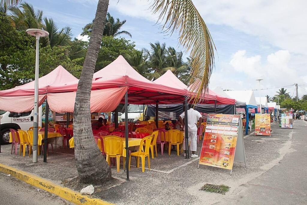 Vacances A La Plage Sainte-Anne  Esterno foto